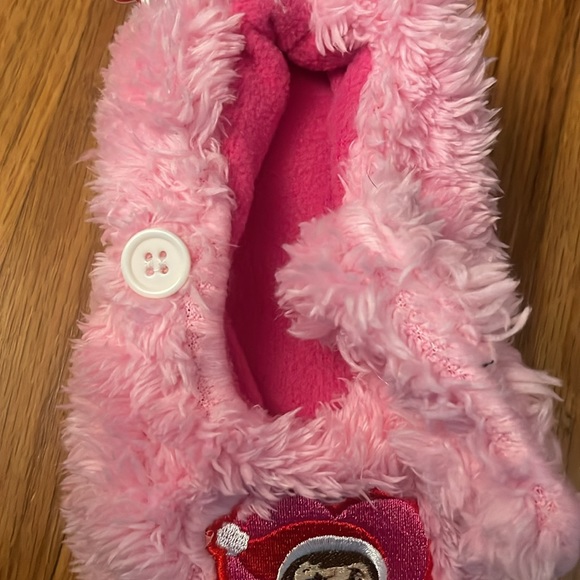 Elf on the Shelf Mary Jane Non-Slip Fuzzy Pink Slipper Socks
- Sz S/M - Picture 3 of 6